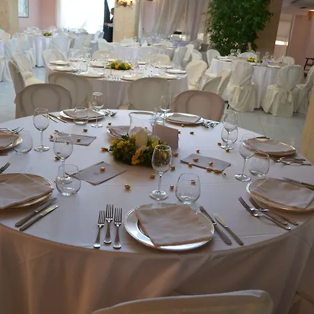 Puntaquattroventi 4* ארקולאנו