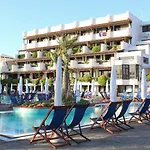 Hotel Puntaquattroventi
