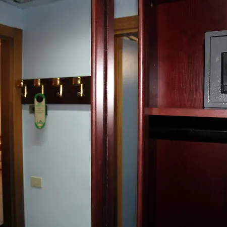 Puntaquattroventi 4*