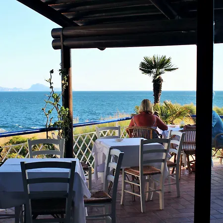 Puntaquattroventi 4*