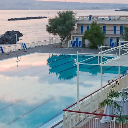 Puntaquattroventi Hotel