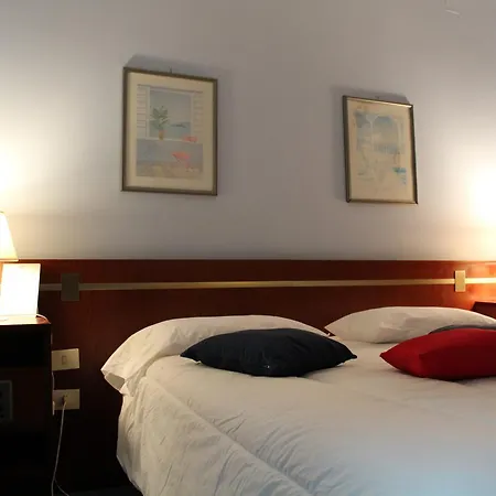 Puntaquattroventi 4*