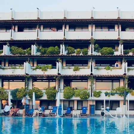 Ξενοδοχείο Puntaquattroventi 4*